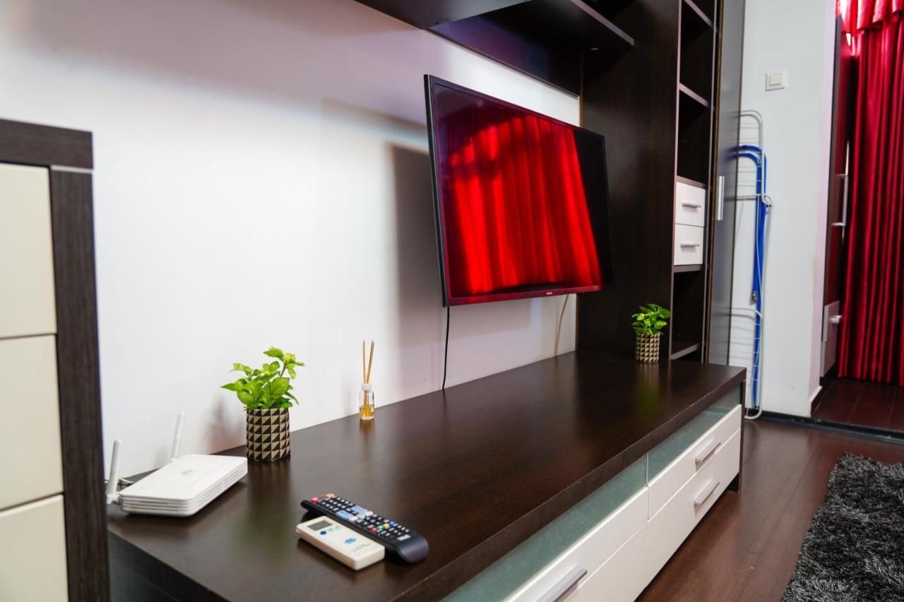 Appartement Sun Plaza Oasis With Self Check In And Fast Wifi à Bucarest Extérieur photo